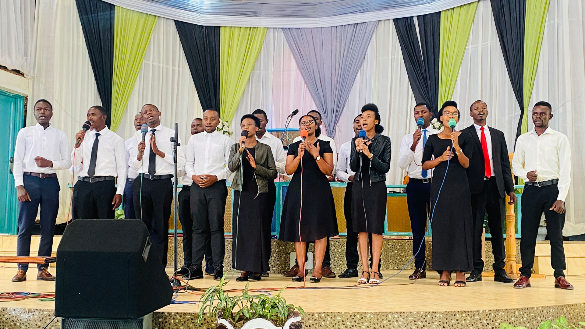 golden-melody-choir-asa-ur-nyarugenge